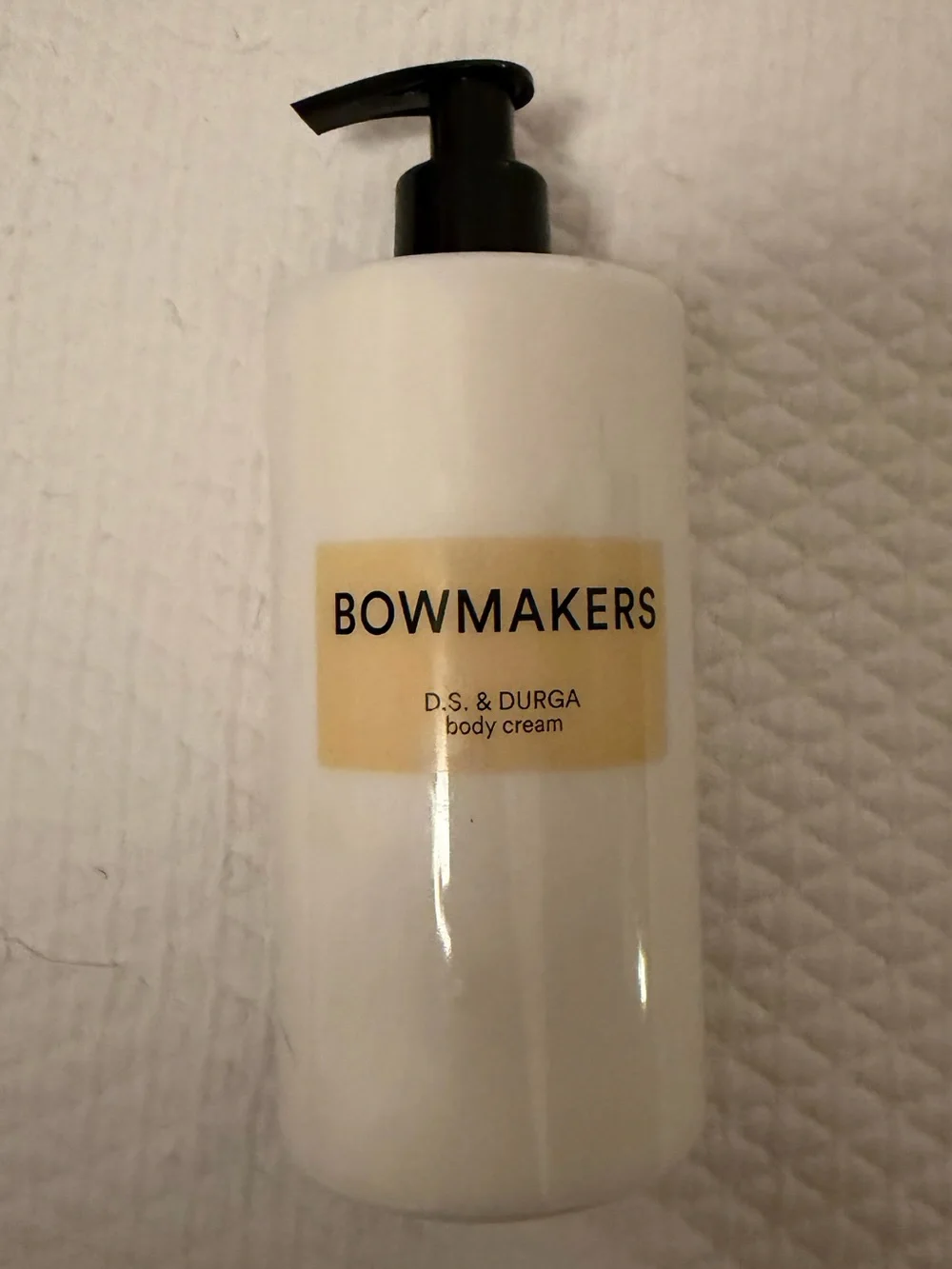 D.S. & DURGA Bowmakers Body Cream - 16.9 fl oz, 500 ML New
